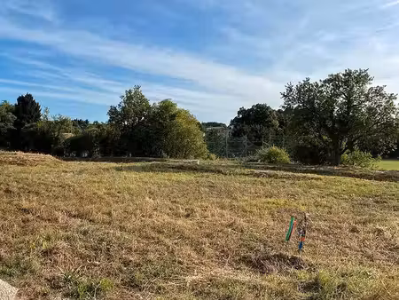 terrain 190 m² beauvoisin