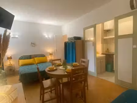 studio meublé