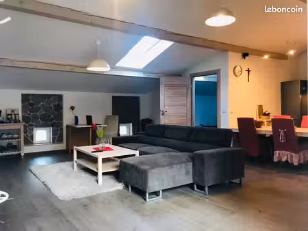 f2 + grande terrasse vue dégagée rénové