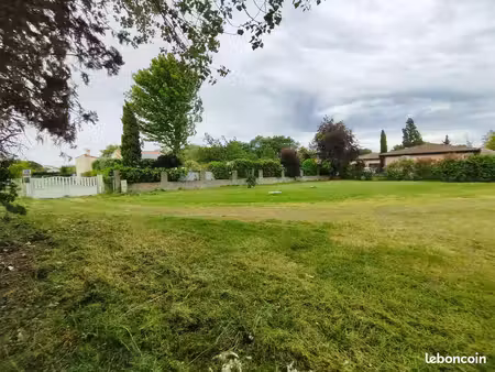 eaunes terrain 1370 m² pré viabilisé