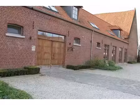 bureaux à louer à lamain (vbe59063)
