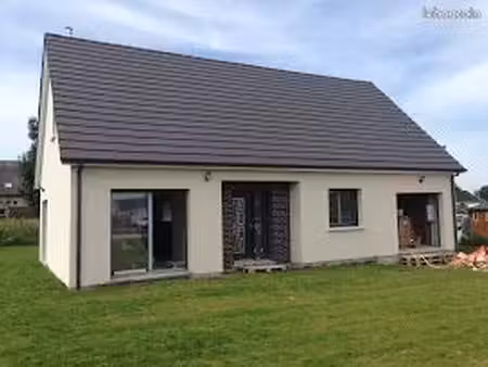maison 80 m² saint evarzec