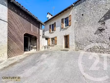 maison 4 pièces 65 m²
