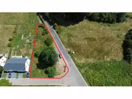 lischert – terrain à bâtir de 9a 60ca hors lotissement