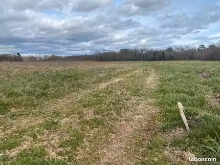 terrain 1 050 m² langon