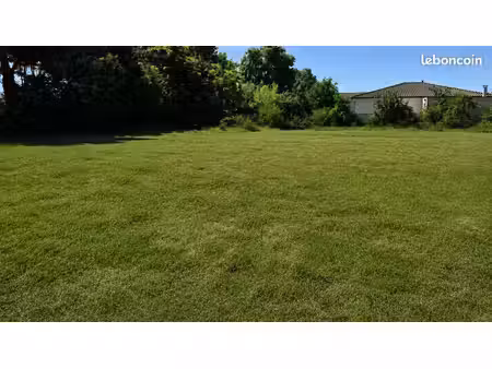 terrain 1 360 m² saint jory