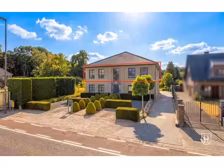 penthouse élégant de 3 chambres  avec garage intégré