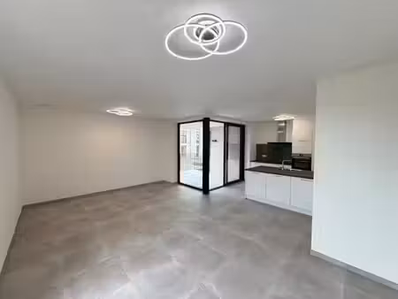 lumineux appartement neuf 2 ch + parking