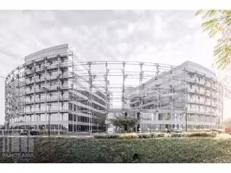 419 m² d'espace de bureaux moderne à côté de l'aéroport d...