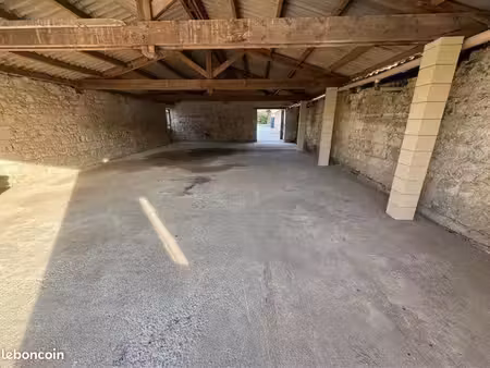 grand hangar professionnel 500 m² – prignac-et-marcamps