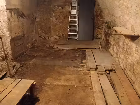 cave bordelaise