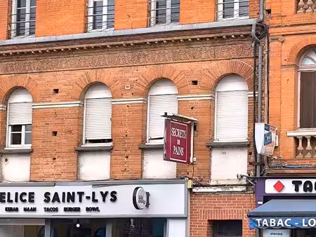 investissement : 50% des parts d'une sci - ensemble immobilier de 6 logements à saint-lys