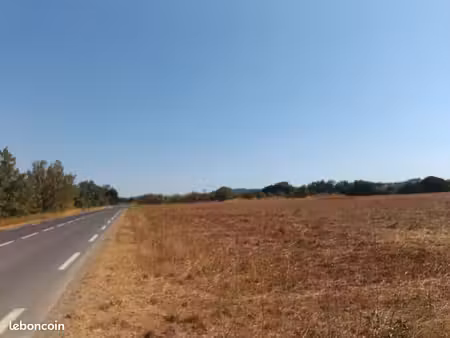vends terrain non constructible
