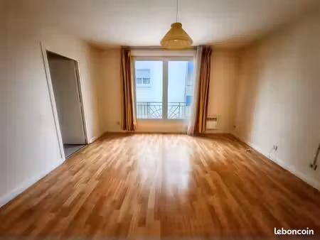 appartement 1 pièce 32 m²