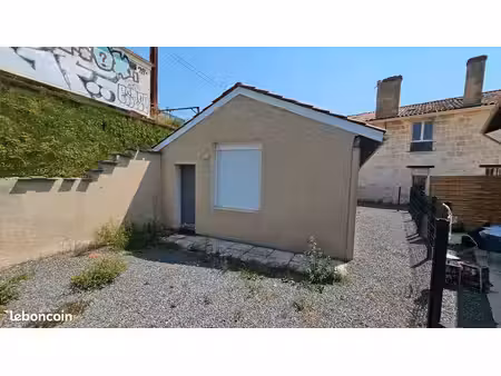 maison t2 avec jardin (12) - 209 quai de brazza