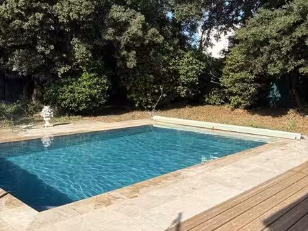très belle demeure à vendre