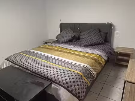grande chambre parentale meuble à louer