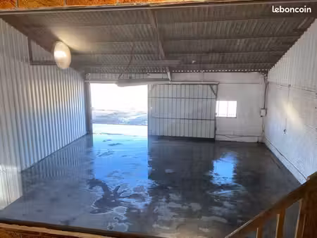 local commercial 170 m2