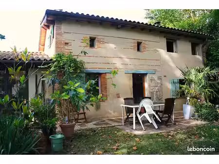 maison briques galets