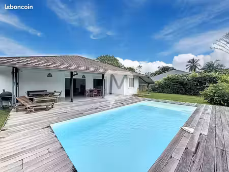 maison 5 pièces 130 m²