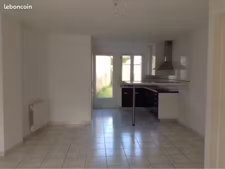 location maison à bouresches