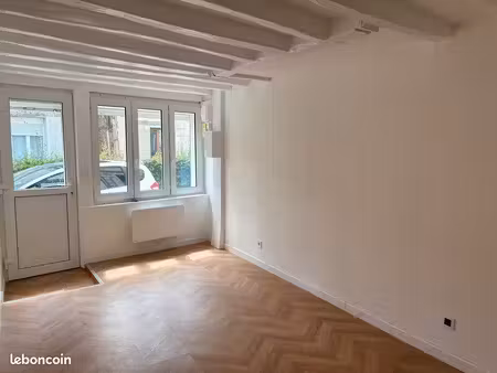maison 45m² avec cours privative - villers-cotterêts - centre ville