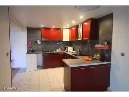 maison 112 m² – 3 chambres – terrain 1 200 m² – garage - 720