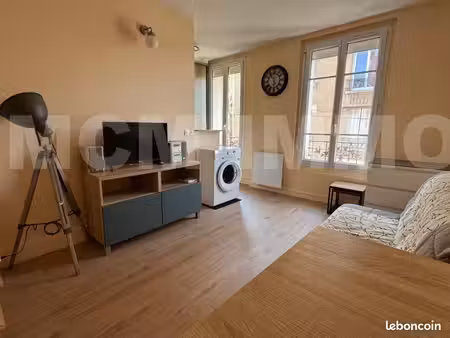 studio 1 pièce 16 m²