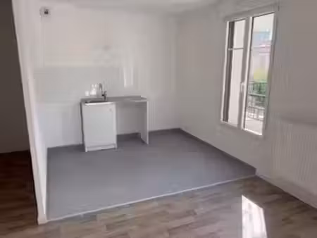 location appartement 1 pièce 28 m² à saint-maur-des-fosses (94100)  517 €