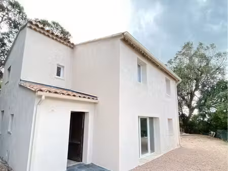 maison à louer à l’année
