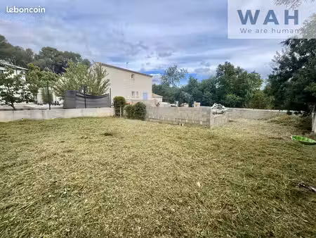 terrain 352 m² saint-jean-de-cornies