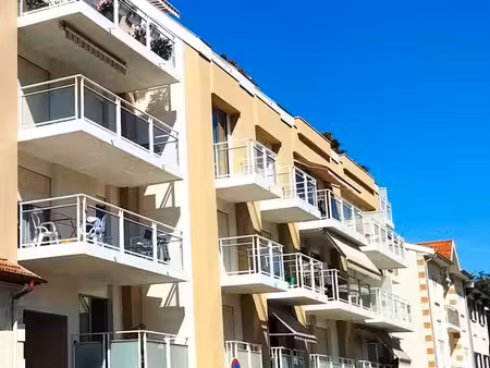 t2   cosy centre ville  gare  grand balcon  cave  option parking