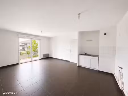 appartement 3 pièces 60 m²