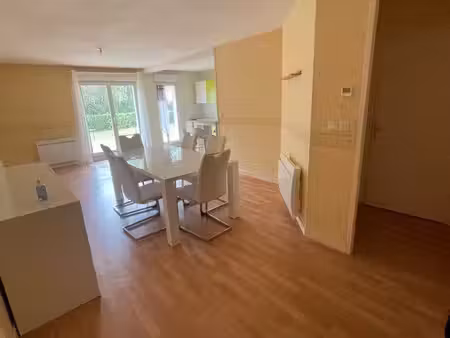 appartement t3 rdc terrasse 2 garages