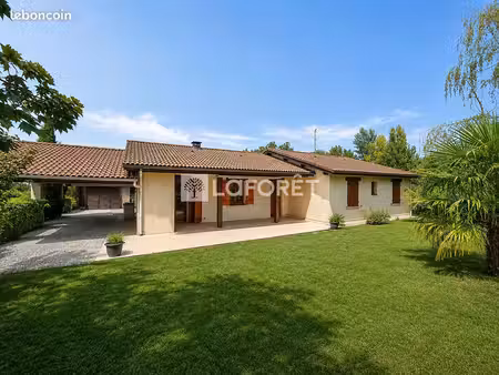 maison 6 pièces 147 m²