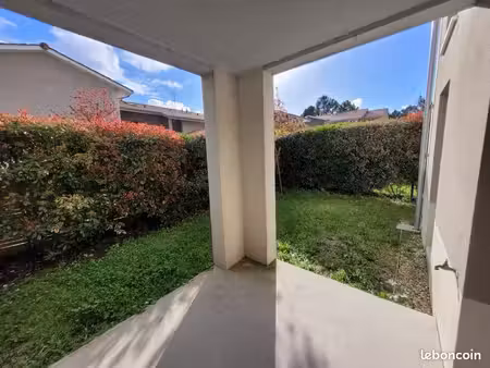 appartement t3 avec jardin martignas