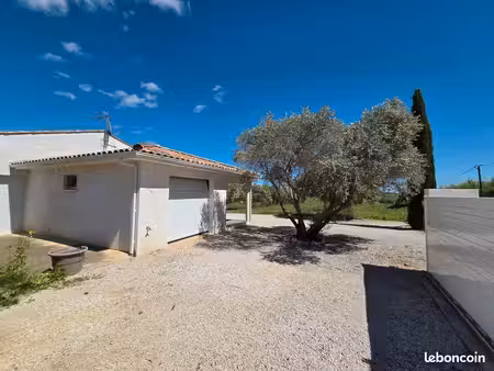 belle villa moderne avec vue imprenable