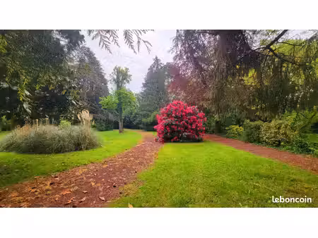 maison 9 pièces 202 m²