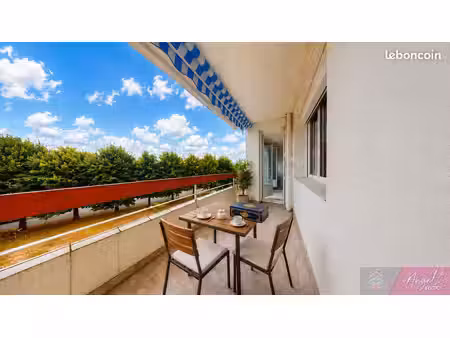 appartement 4 pièces 77 m²