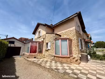 maison de cité