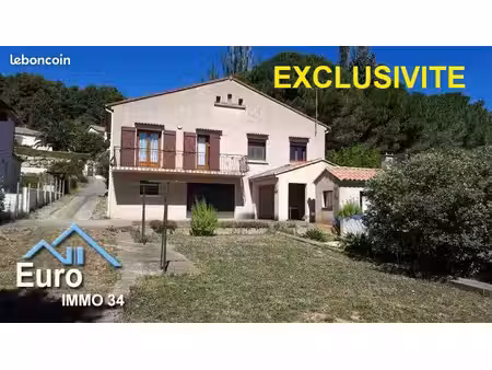 villa t5 sur un jardin de 1.475 m²