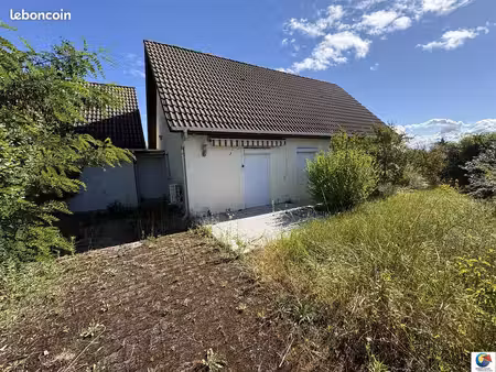 villa 4 pièces 82 m²