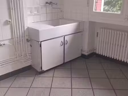appartement 35 m² avec garage – unieux