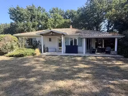 villa 5 pièces 100 m²