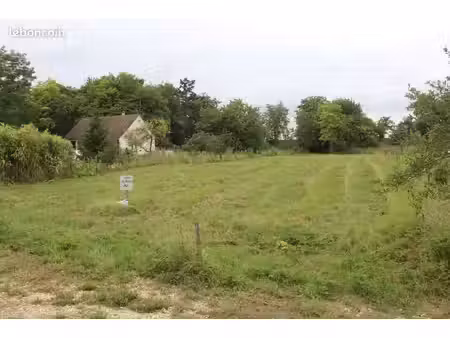 terrain 1600 m2 campagne 8 kms vendome