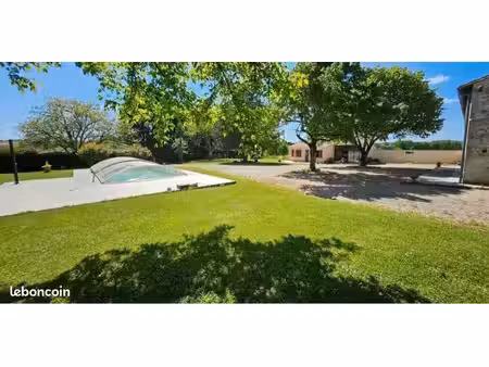 propriété 2 maisons et dépendances