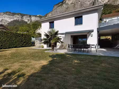 maison 5 pièces 116 m²