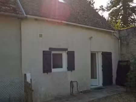 mer (41) - charmante maison de 60m² avec jardin clos - proche centre-ville  gare et commer