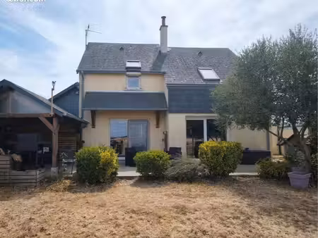 maison familiale non mitoyenne de 107 m² – la chapelle-vendômoise –