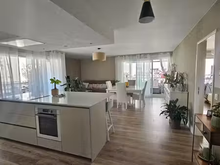 appartement lumineux de qualité